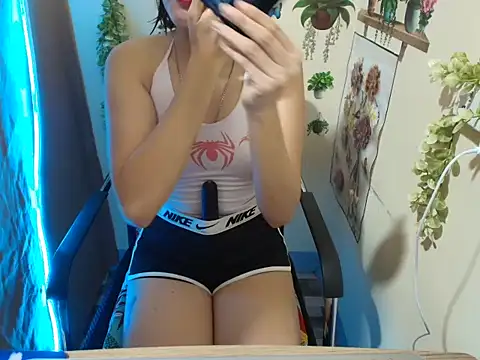 Sexy clever18xx online show from 12-19-25, 12:28