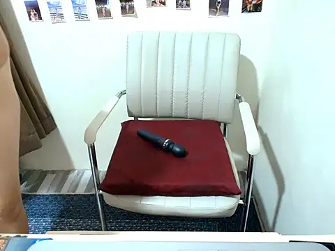 Sexy clever18xx online show from 04-24-26, 02:03