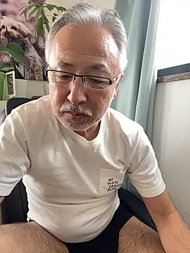 gholly2007 online show from 10-02-25, 02:18