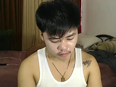 hot emman online show from 03-11-26, 01:11