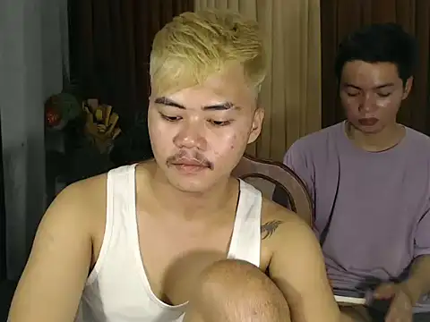 hot emman online show from 04-15-26, 09:05