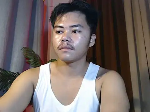 hot emman online show from 06-11-26, 01:05