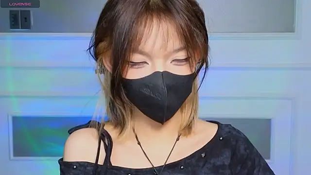      Panda      online show from 04-07-26, 06:52