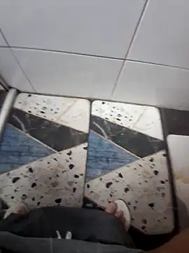 Snapshot of Jefpica chatting on 10-24-25, 12:56 Jefpica online show from 10-24-25, 12:56