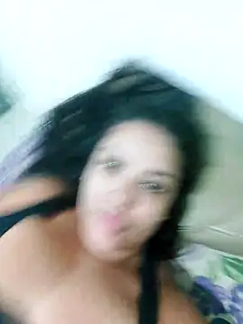 Snapshot of biancaalvess chatting on 04-14-26, 11:16 biancaalvess online show from 04-14-26, 11:16