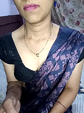 Snapshot of Mysore_Mallika chatting on 09-24-25, 04:10 Mysore Mallika online show from 09-24-25, 04:10