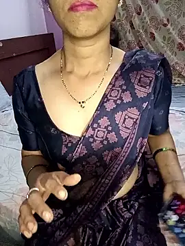 Snapshot of Mysore_Mallika chatting on 09-27-25, 03:17 Mysore Mallika online show from 09-27-25, 03:17