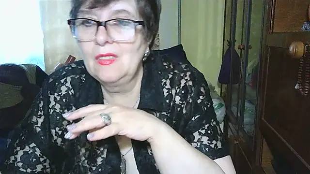 VeronicaGold511 online show from 11-28-25, 08:17