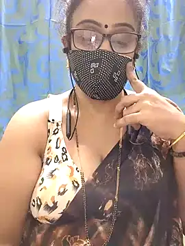 sweet-lotus online show from 12-17-25, 04:46