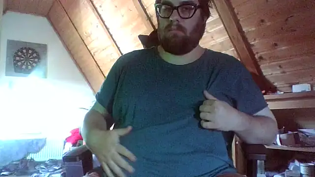 Snapshot of chubbyDavid1998 chatting on 09-12-25, 12:49 chubbyDavid1998 online show from 09-12-25, 12:49