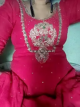 Hotty-Monaa online show from 11-16-25, 06:57