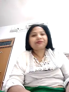 Cute-Janvi20 online show from 05-13-26, 06:05