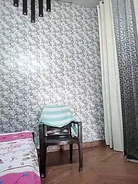 Cute-Janvi20 online show from 05-17-26, 02:53