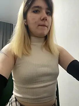 Cherry   Blossom online show from 04-02-26, 01:31