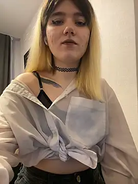 Cherry   Blossom online show from 04-13-26, 02:33