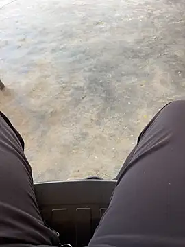 jucydick010887 online show from 11-13-25, 08:24