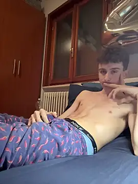 twinkethan07 online show from 04-22-26, 10:22