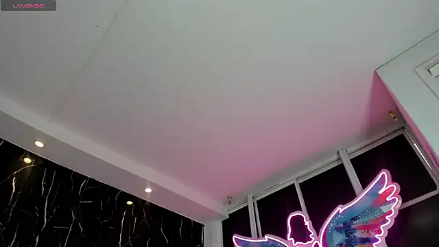 Nini Beyker online show from 02-08-26, 01:14