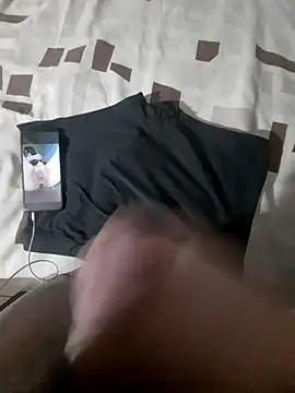 fer69999 online show from 10-24-25, 03:47