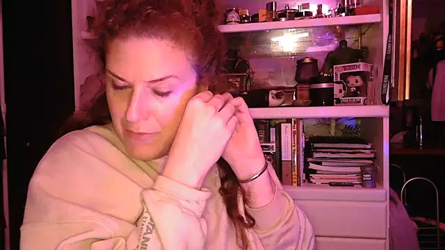 Snapshot of RasheleErotica chatting on 11-16-25, 09:26 RasheleErotica online show from 11-16-25, 09:26