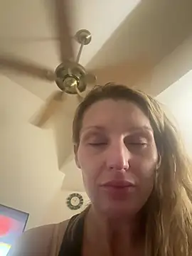 BaddieBossXX2 online show from 07-18-26, 03:05
