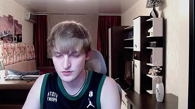 Snapshot of Playersuperstar chatting on 09-11-25, 07:36 Playersuperstar online show from 09-11-25, 07:36