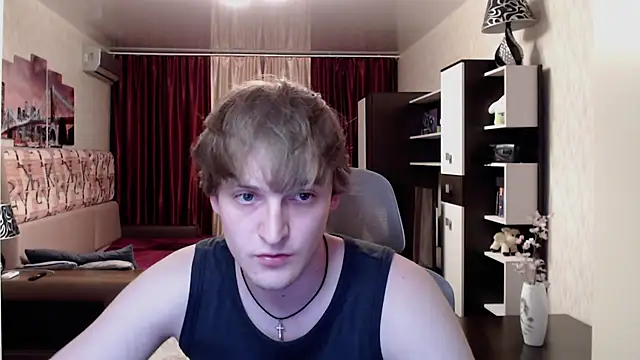 Snapshot of Playersuperstar chatting on 09-22-25, 08:11 Playersuperstar online show from 09-22-25, 08:11