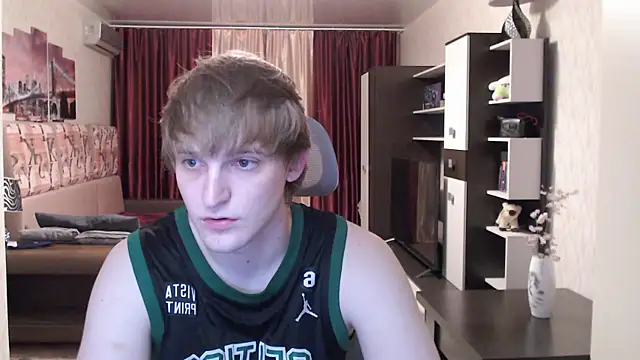 Snapshot of Playersuperstar chatting on 10-12-25, 08:08 Playersuperstar online show from 10-12-25, 08:08