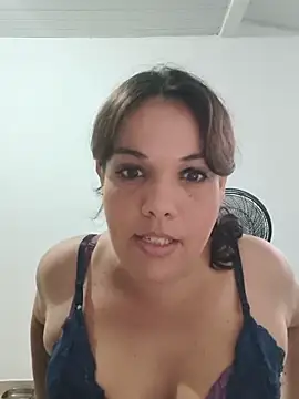 Bellapotencia1985 online show from 06-06-26, 09:58
