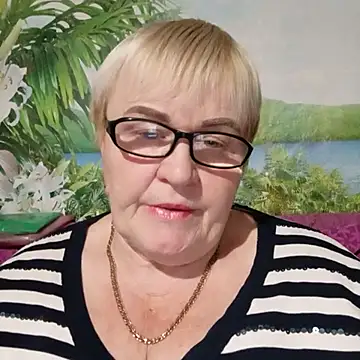 VioletSweet5566 online show from 10-31-25, 07:48