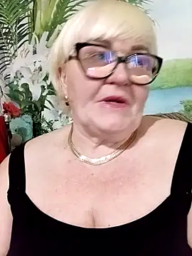 Snapshot of VioletSweet5566 chatting on 05-15-26, 03:08 VioletSweet5566 online show from 05-15-26, 03:08