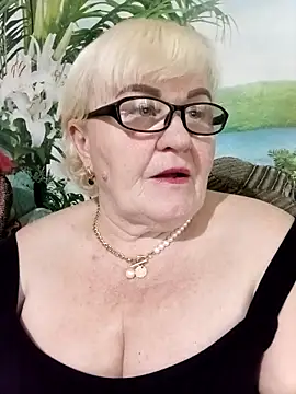 Snapshot of VioletSweet5566 chatting on 05-22-26, 02:33 VioletSweet5566 online show from 05-22-26, 02:33