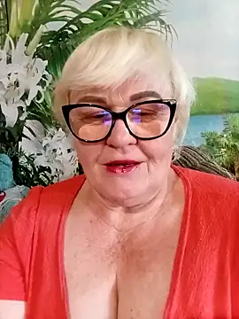 Snapshot of VioletSweet5566 chatting on 05-25-26, 02:12 VioletSweet5566 online show from 05-25-26, 02:12