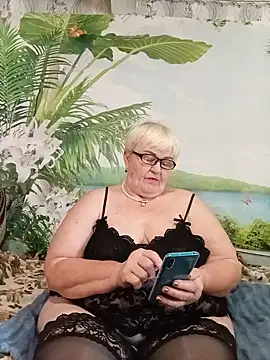 VioletSweet5566 online show from 07-06-26, 07:27