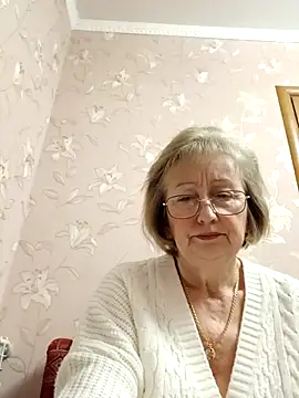 AlikaSwan5821 online show from 12-16-25, 02:00