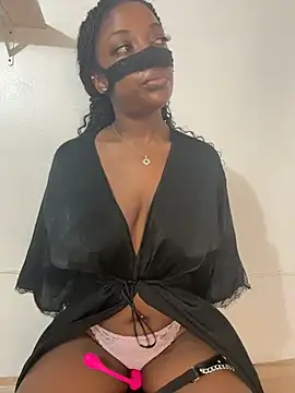  foreigntitts online show from 12-15-25, 01:48