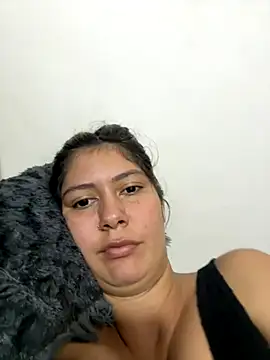 Snapshot of miss_silvia chatting on 09-16-25, 01:06 miss silvia online show from 09-16-25, 01:06