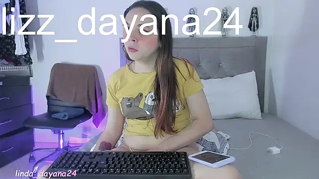 sweetdollinda23 online show from 01-11-26, 10:09