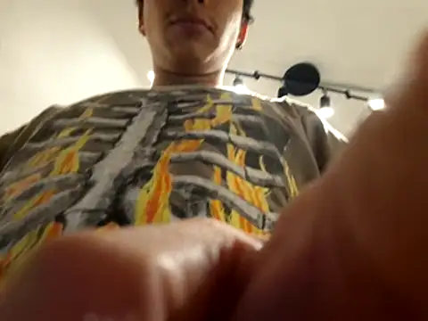 Snapshot of Molly_Erik chatting on 03-16-26, 03:45 Molly Erik online show from 03-16-26, 03:45