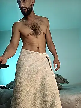 Enzo-wolf33 online show from 09-11-25, 11:27