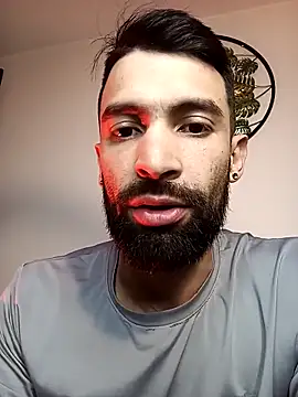 Enzo-wolf33 online show from 10-15-25, 06:24