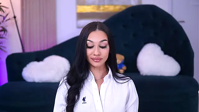 Snapshot of NinaSolenne chatting on 11-13-25, 07:35 NinaSolenne online show from 11-13-25, 07:35