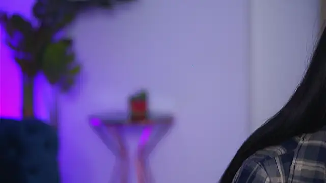 Snapshot of NinaSolenne chatting on 11-29-25, 07:50 NinaSolenne online show from 11-29-25, 07:50