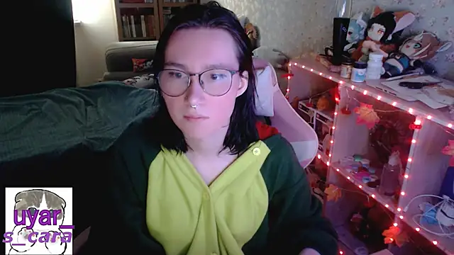 s cara online show from 10-11-25, 11:09