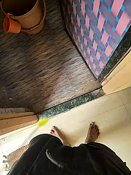 Snapshot of sexy_boy_47 chatting on 11-21-25, 04:44 sexy boy 47 online show from 11-21-25, 04:44