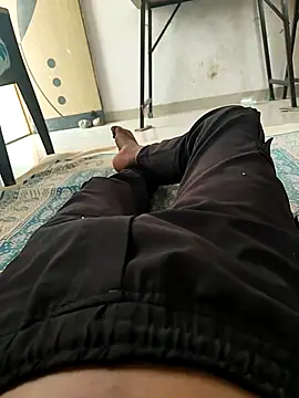 Snapshot of sexy_boy_47 chatting on 02-10-26, 03:54 sexy boy 47 online show from 02-10-26, 03:54