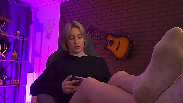 Snapshot of CinBellamy chatting on 03-06-26, 03:14 CinBellamy online show from 03-06-26, 03:14