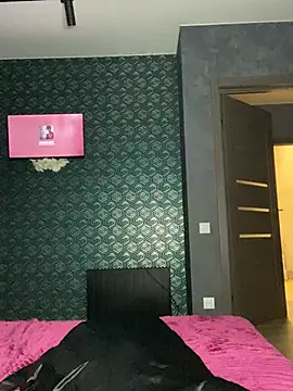 FavoriteKira online show from 02-15-26, 09:11