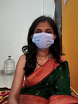 Shivani2002 online show from 12-04-25, 01:15