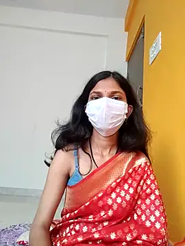 Shivani2002 online show from 12-21-25, 01:57